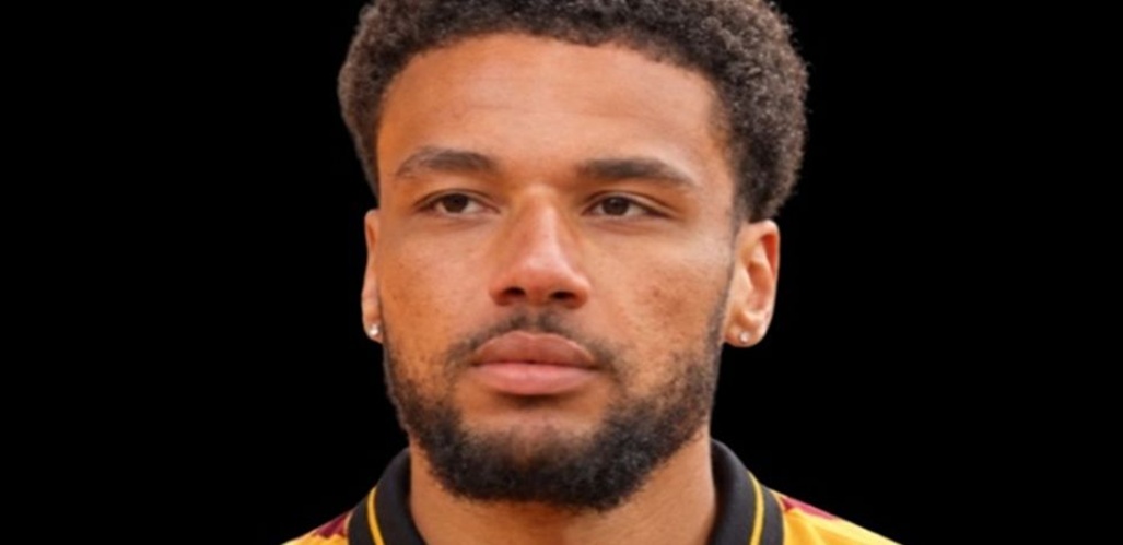 Lee Angol